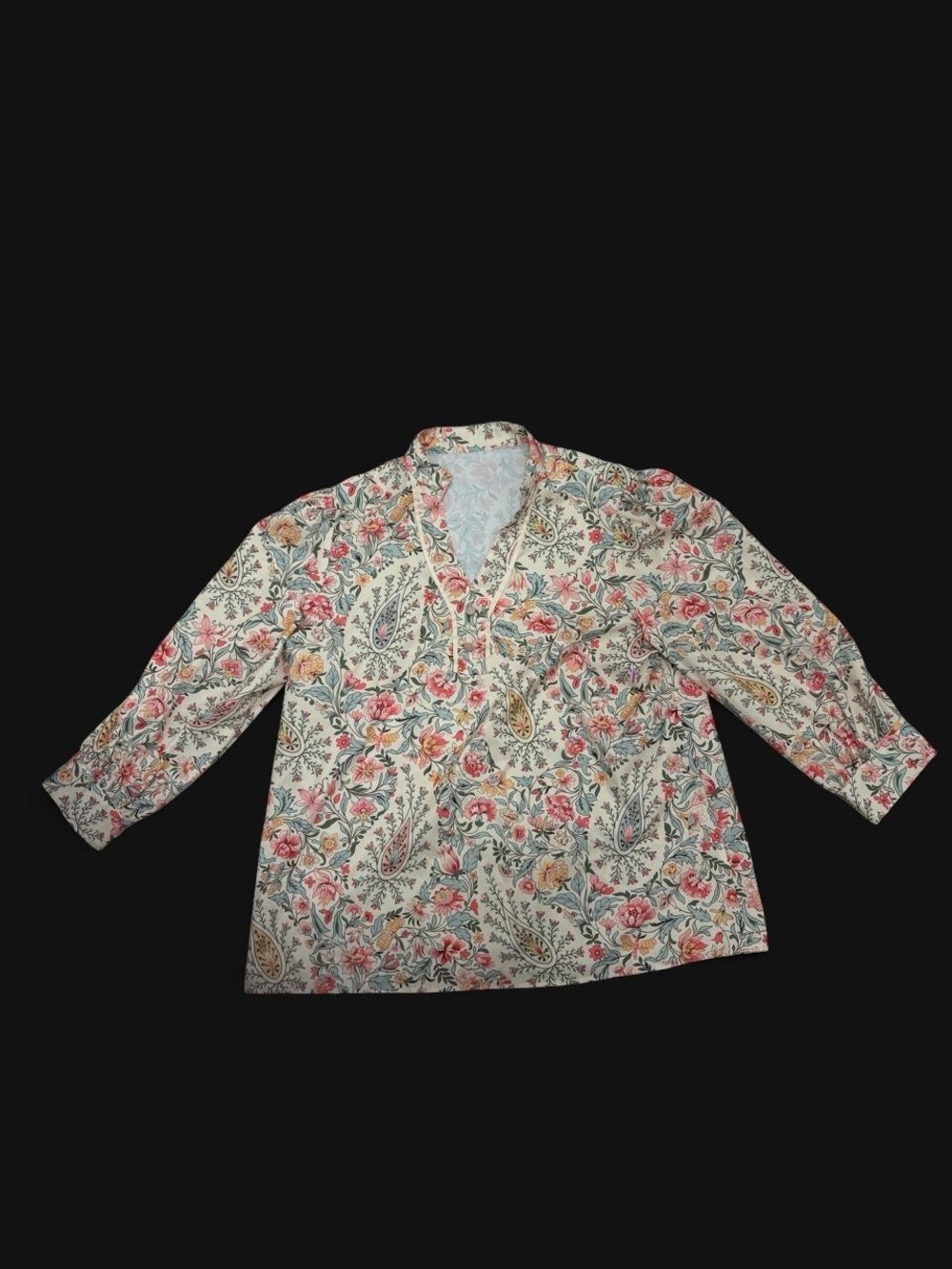 ✨Cream floral blouse with pink, red, and green flowers and leaves✨